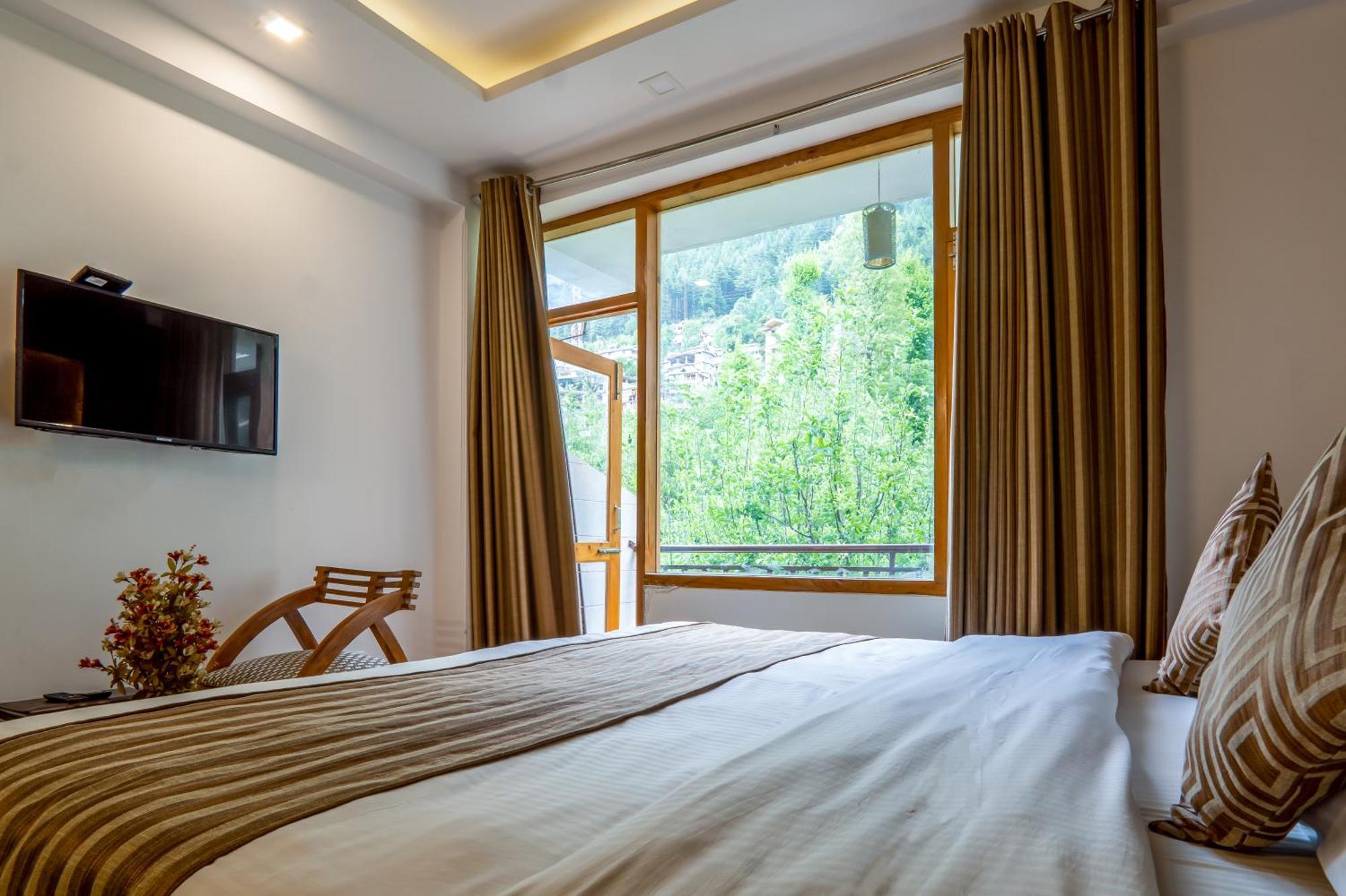 Pristine Inn Manali Eksteriør billede